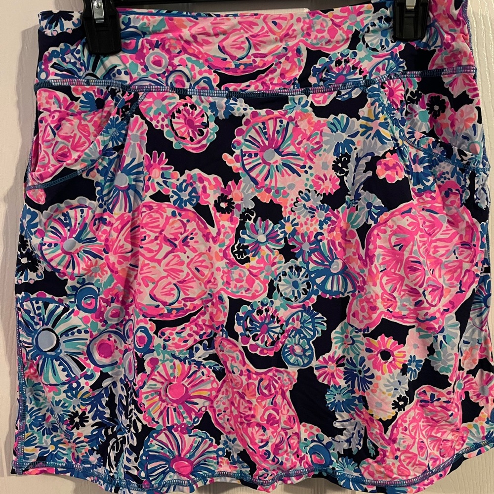 Lilly Pulitzer Medium Luxletic Skort Turtle Amazement High Tide Navy